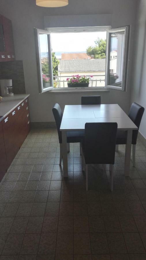 Apartmani Ljubica Kaštela Eksteriør billede