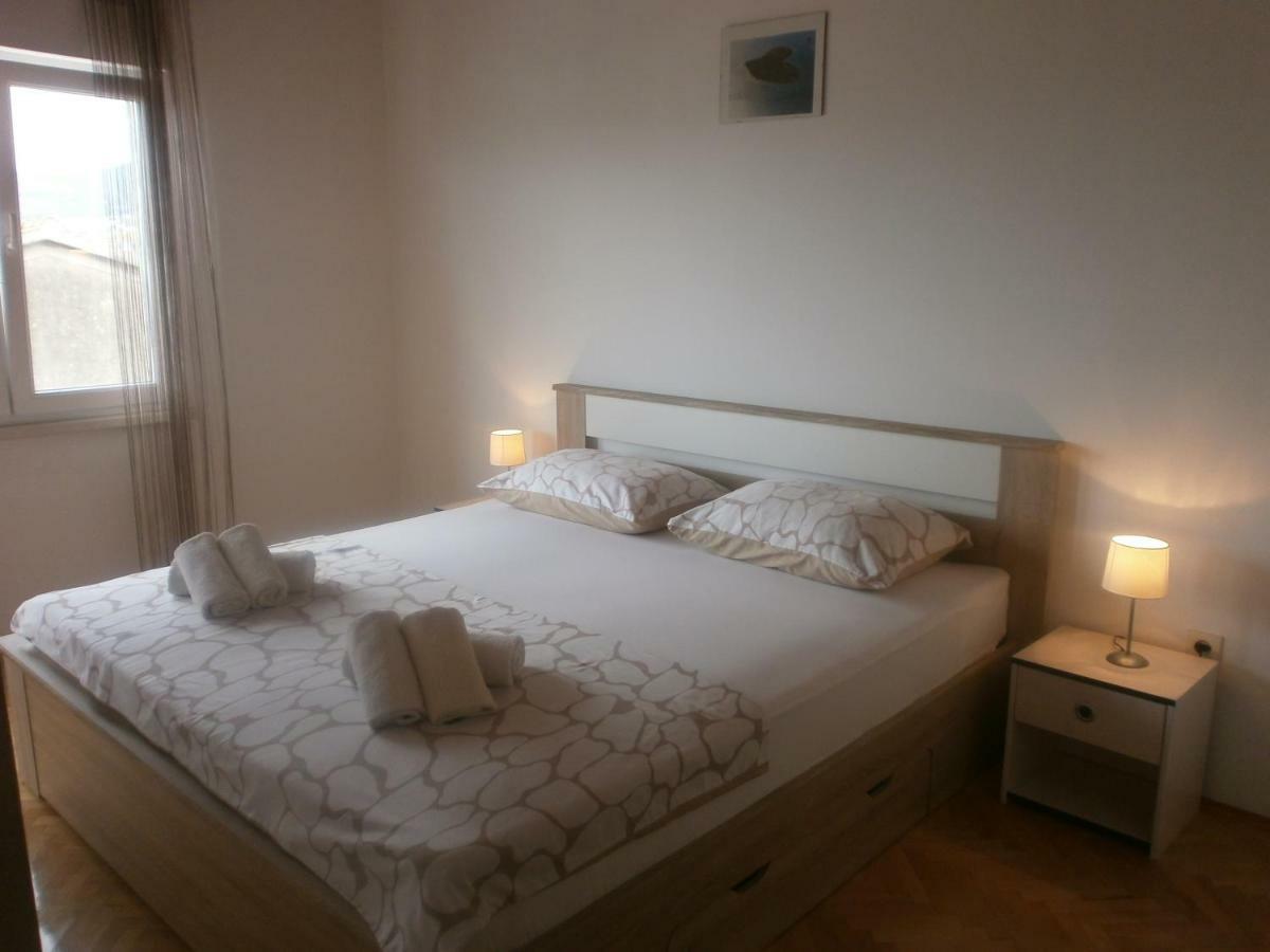 Apartmani Ljubica Kaštela Eksteriør billede