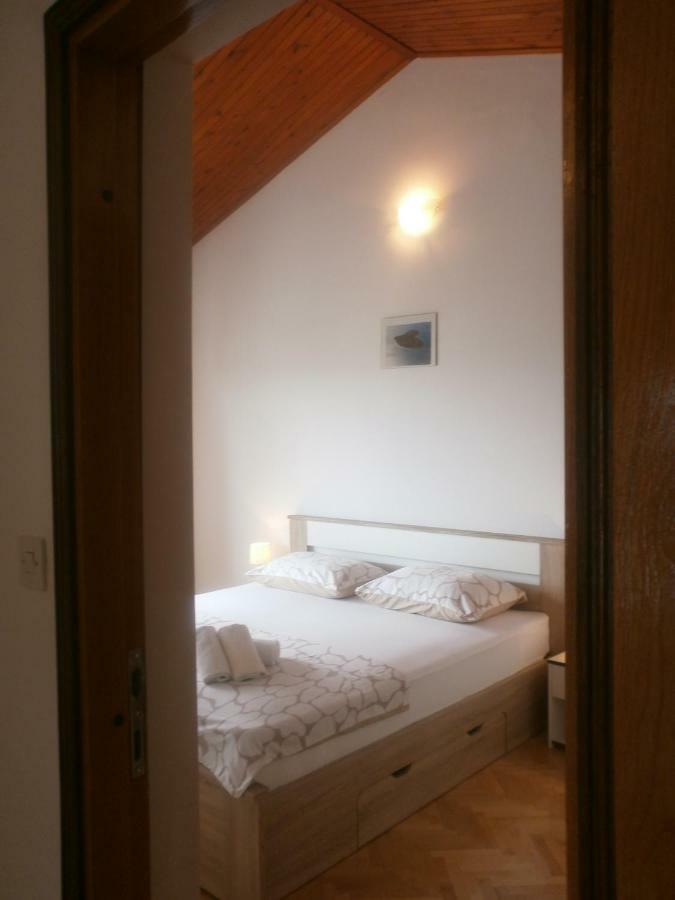 Apartmani Ljubica Kaštela Eksteriør billede