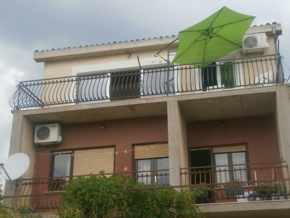 Apartmani Ljubica Kaštela Eksteriør billede