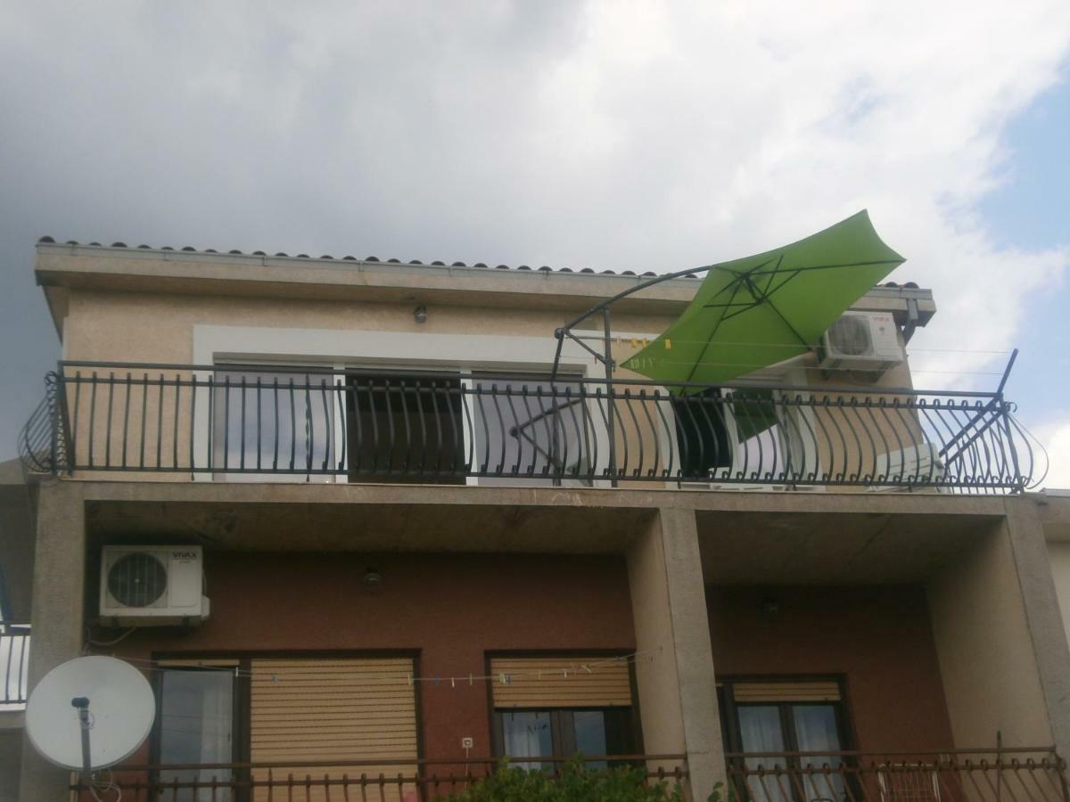 Apartmani Ljubica Kaštela Eksteriør billede